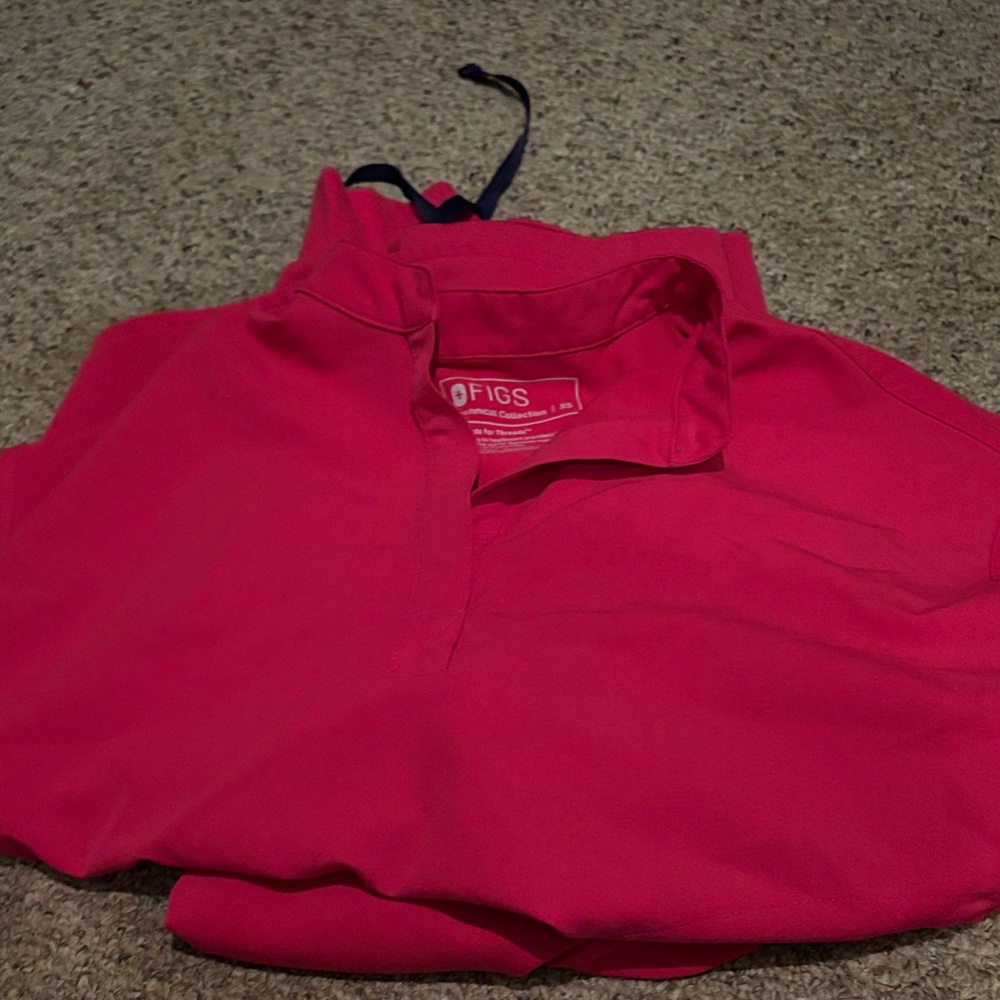 Figs Hot Pink Scrub set